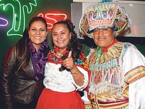 Sonia Morales, Dina Páucar , Haydée Ray­mundo