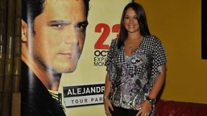 Alejandro Sanz, Marina Mora