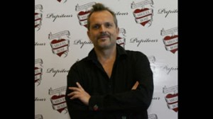 Miguel Bosé