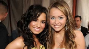 Miley Cyrus, Demi Lovato