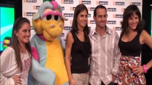 Qué familias , Ximena Hoyos , Ricardo Bonilla , Mónica Rossi , Percy Mckay , Televisión