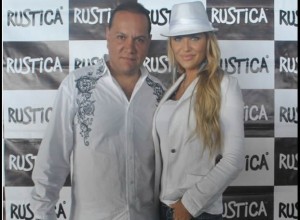 Mauricio Diez Canseco , Mayrin Villanueva , Kenita Larraín, Leslie Castillo, cuba