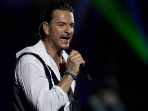 Ricardo Arjona , Jockey Club del Perú