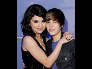 Selena Gomez , Justin Bieber , Staples Center